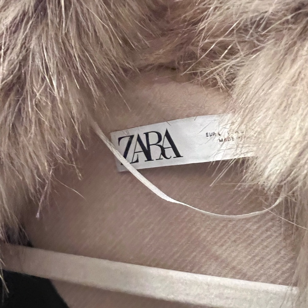 Zara Tan Wool Coat with Faux Fur Collar with belt - Picture 5 of 6